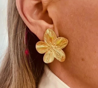 Boucles d'oreilles fleurs doré